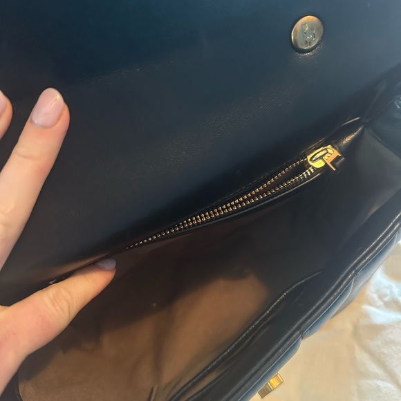 Tory Burch Kira Black Quilted Shoulder Bag - Picture 4 of 5